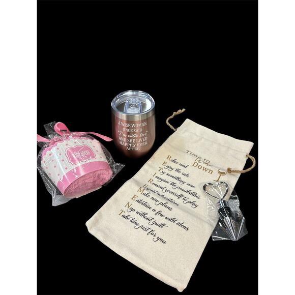 Women's Retirement Gift Bundle•Blanket-Tote-Wine Glass & More•Funny & Thoughtful - Picture 2 of 11